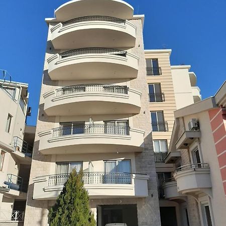 Apolon Apart Šušanj المظهر الخارجي الصورة