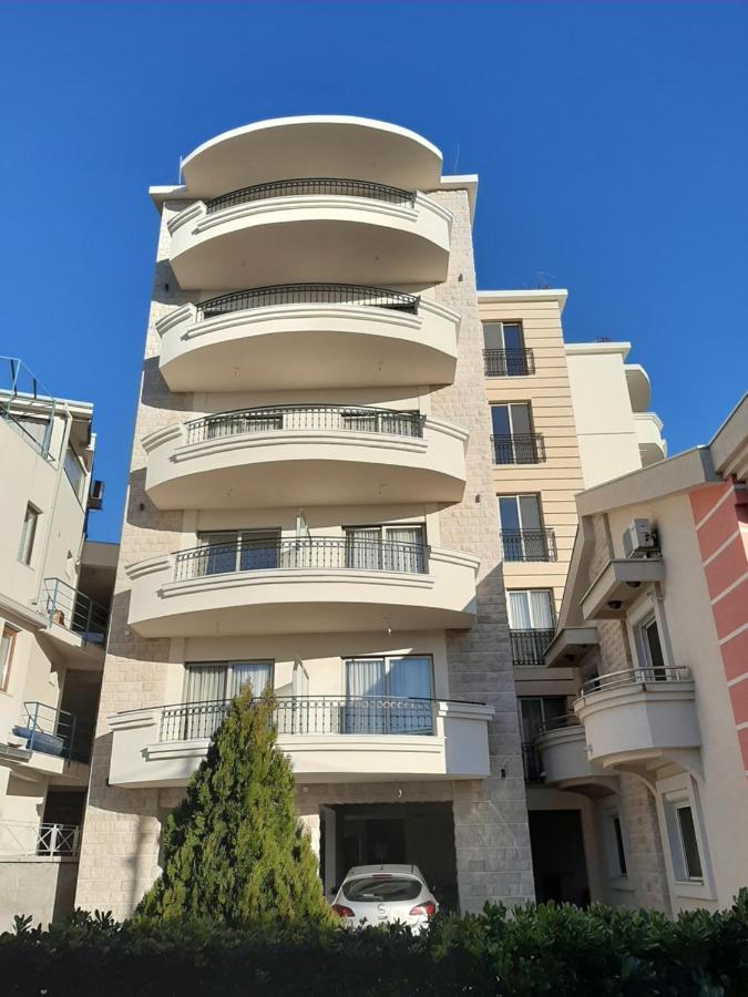 Apolon Apart Šušanj المظهر الخارجي الصورة